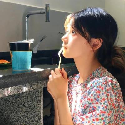追梦少年殷昱国